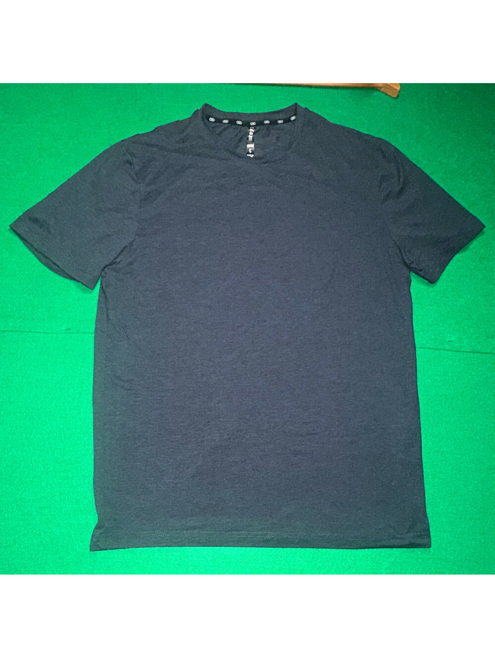 Legend Inspire Men's Solid Gray Crew Neck Short Sleeve T-Shirt Size L